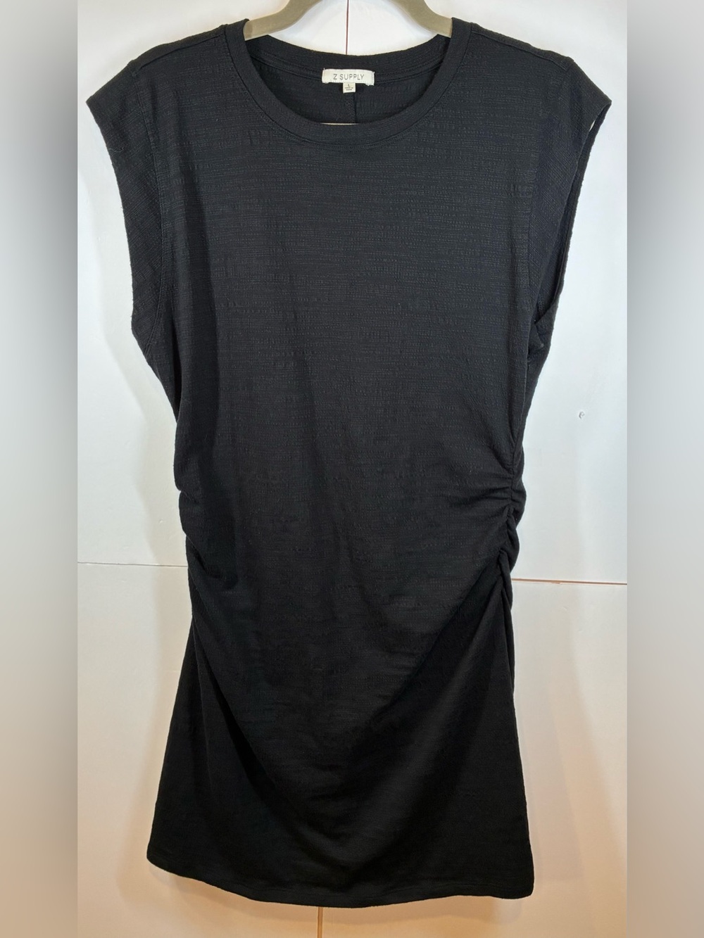 Z Supply Camino Textured Black Mini Dress Ruched Sides Cap Sleeves Size Large